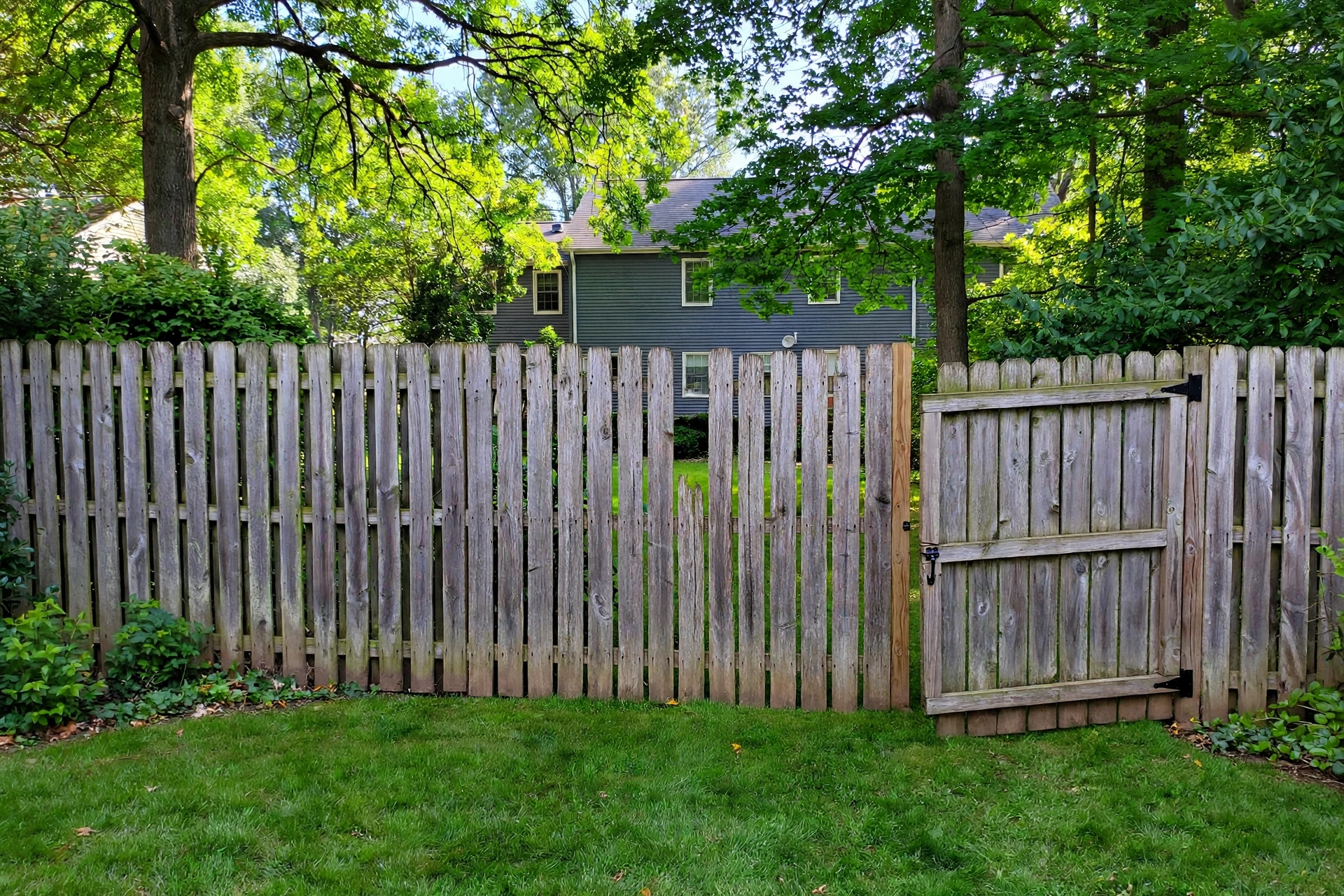 Before photo,  Fence Repair in Collington, by Bowie Fence Company